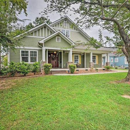 Charlotte Home With Deck In Noda District Near Unc! Exterior photo